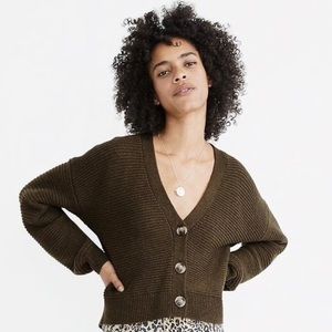 Madewell sweater; size: medium; color: olive green